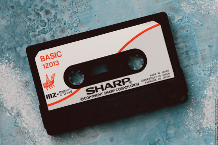 Sharp MZ-821 software