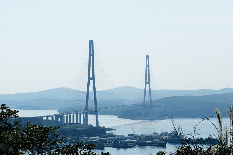 Владивосток. Русский мост