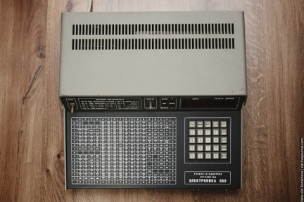Электроника 580